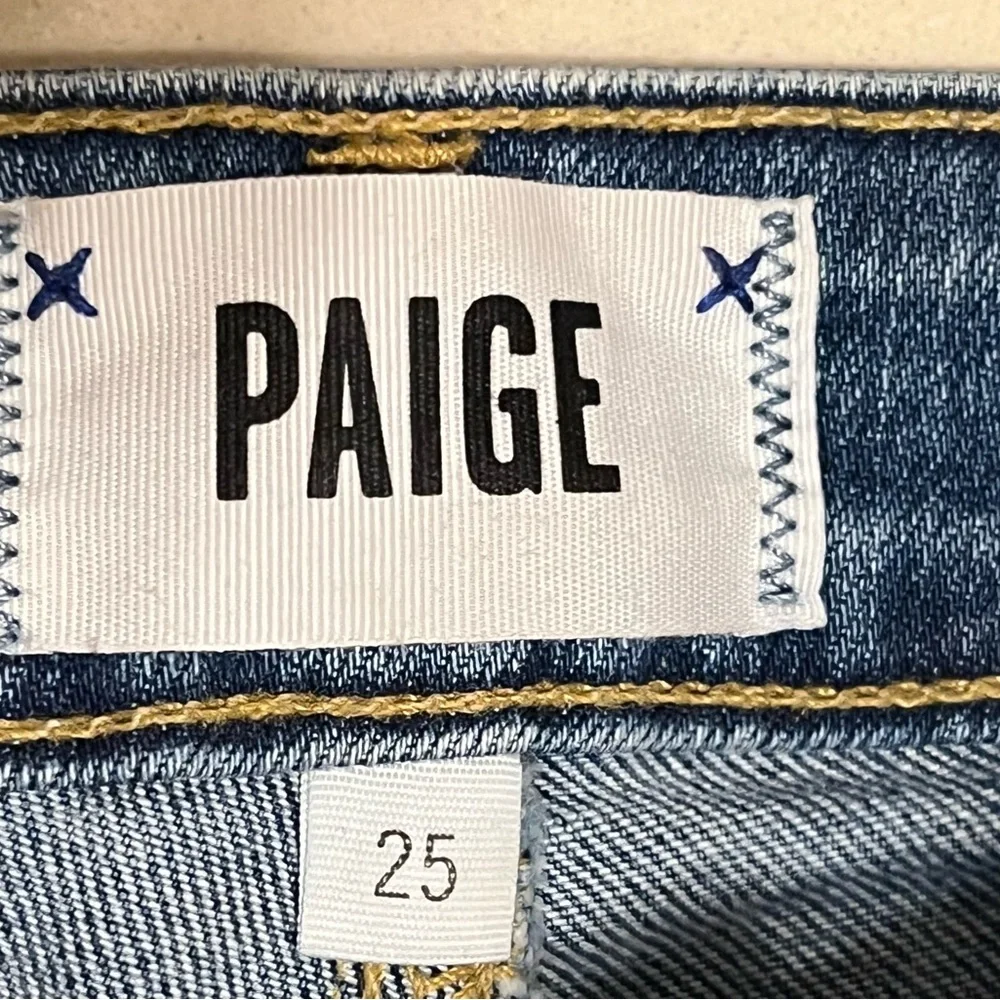 PAIGE Daryn Short Juno Destructed Denim Cutoff Denim Shorts Small Size 25